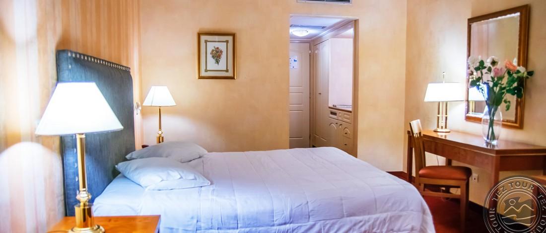 PORTO RIO HOTEL