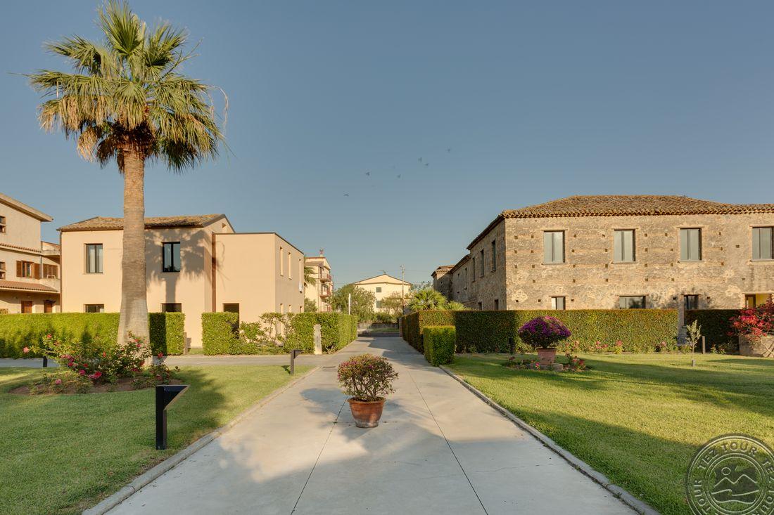 RADA SIRI HOTEL (MONTEPAONE LIDO)