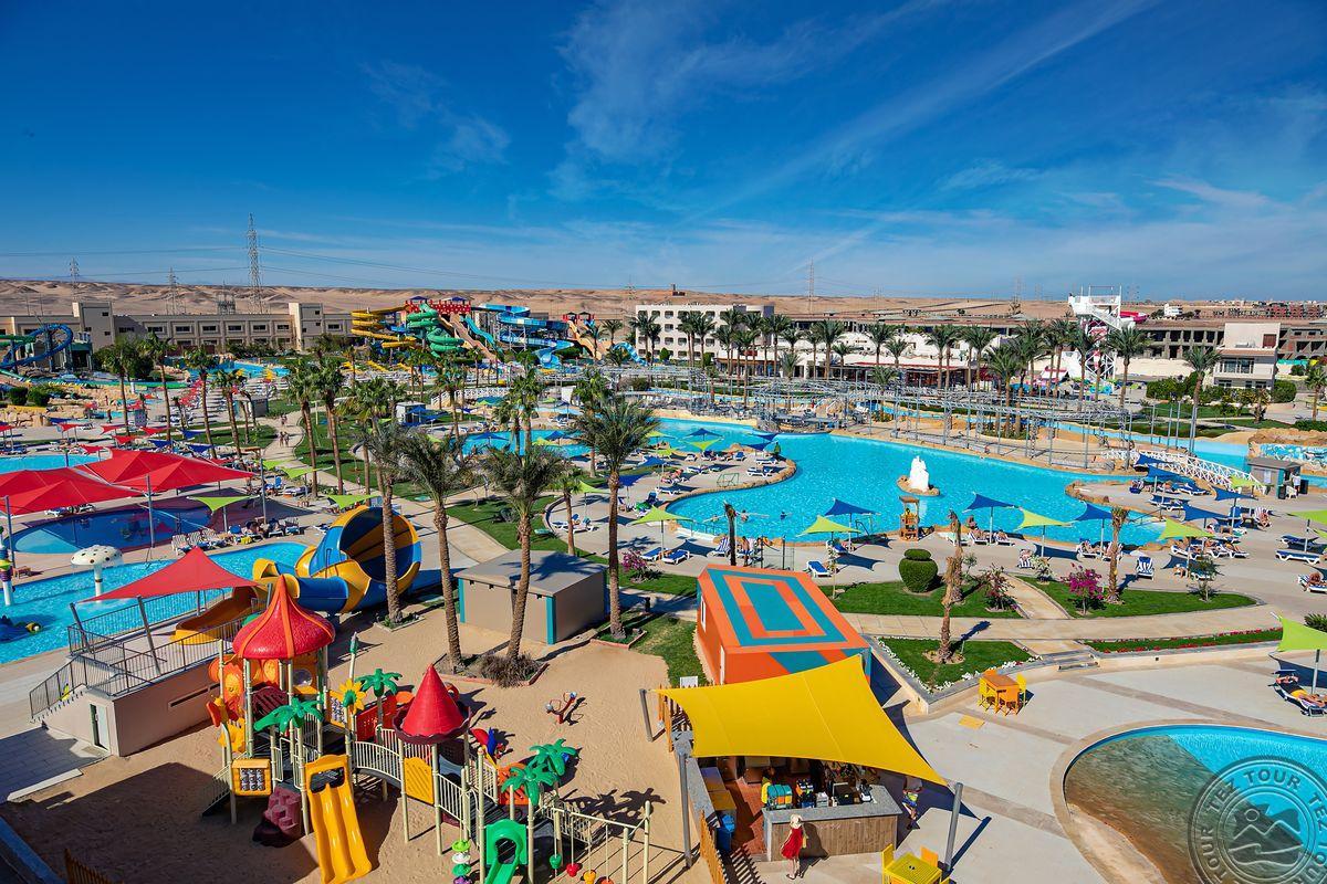 TITANIC RESORT & AQUA PARK