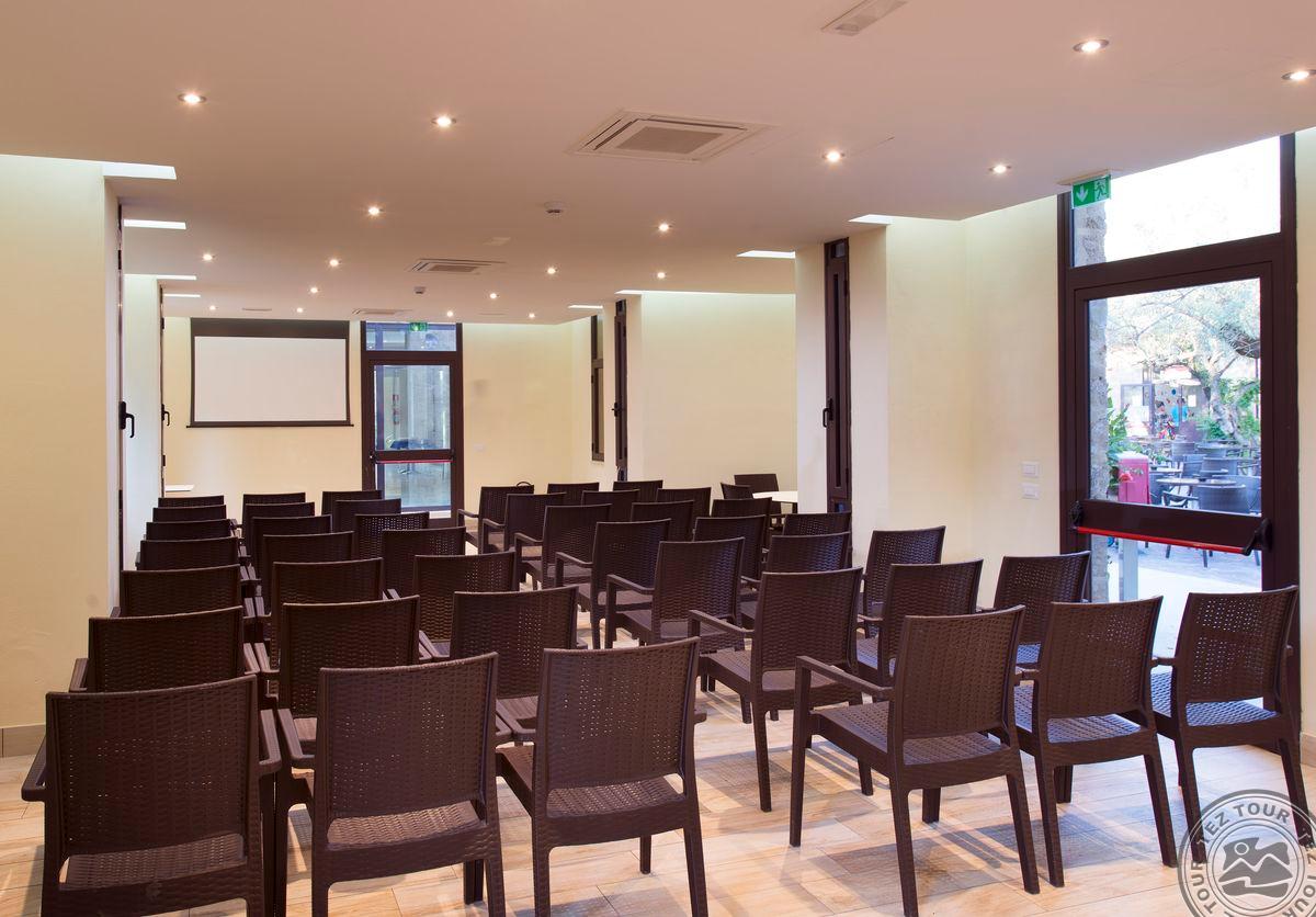 VOI FLORIANA RESORT (SIMERI MARE)