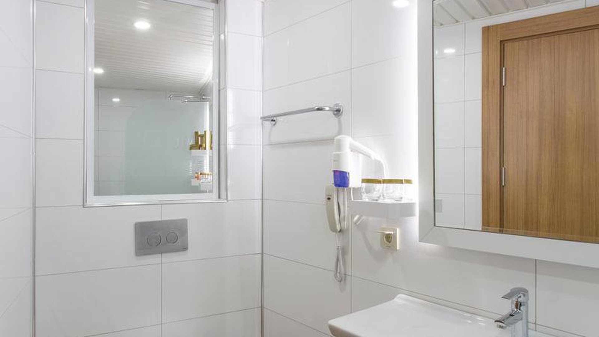 MICHELL HOTEL & SPA ADULT ONLY (16+)