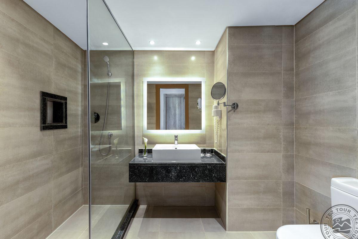 THE V LUXURY RESORT SAHL HASHEESH