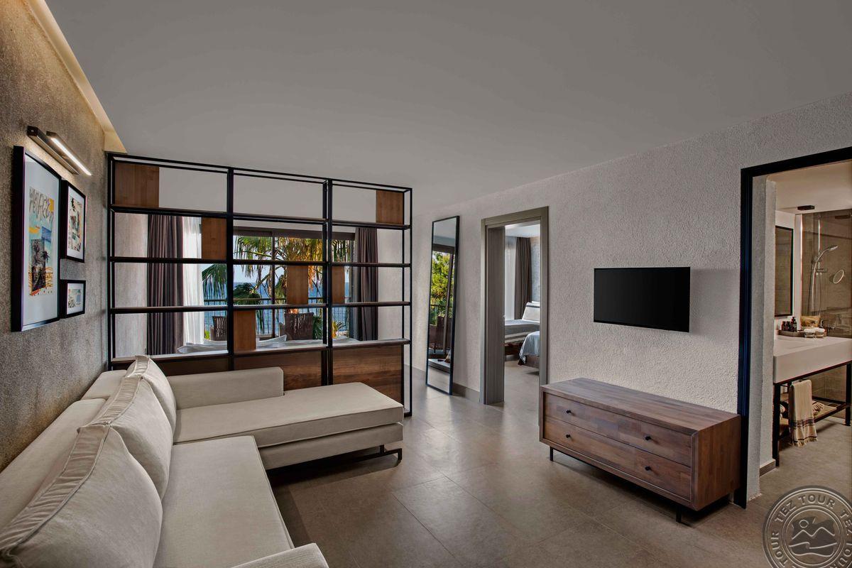 CLUB MARVY BY PALOMA