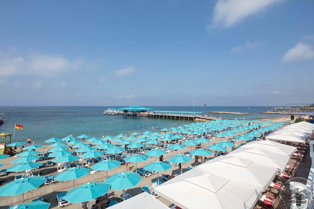 GRANADA LUXURY BEACH