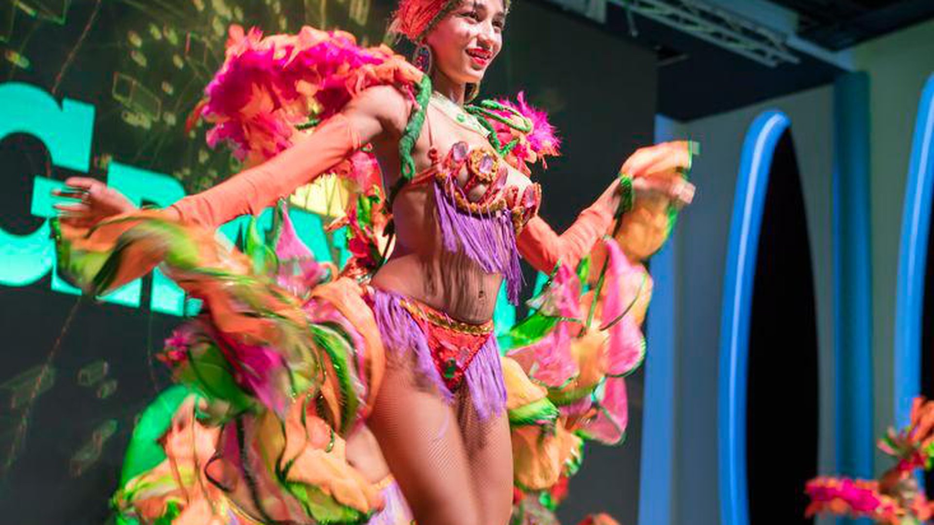 GRANADA LUXURY BEACH