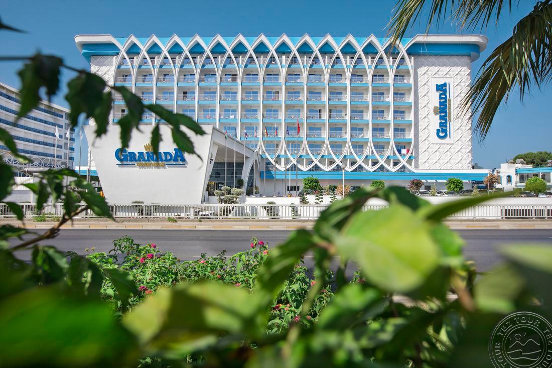 GRANADA LUXURY BEACH