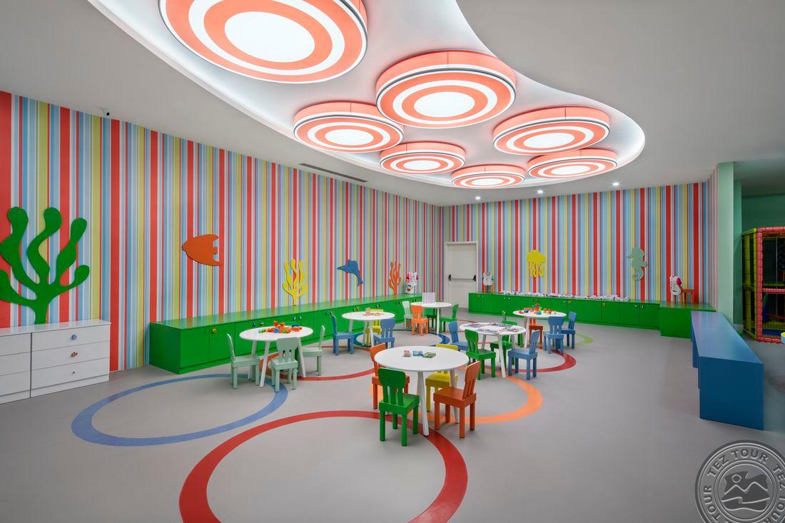 GRANADA LUXURY BEACH