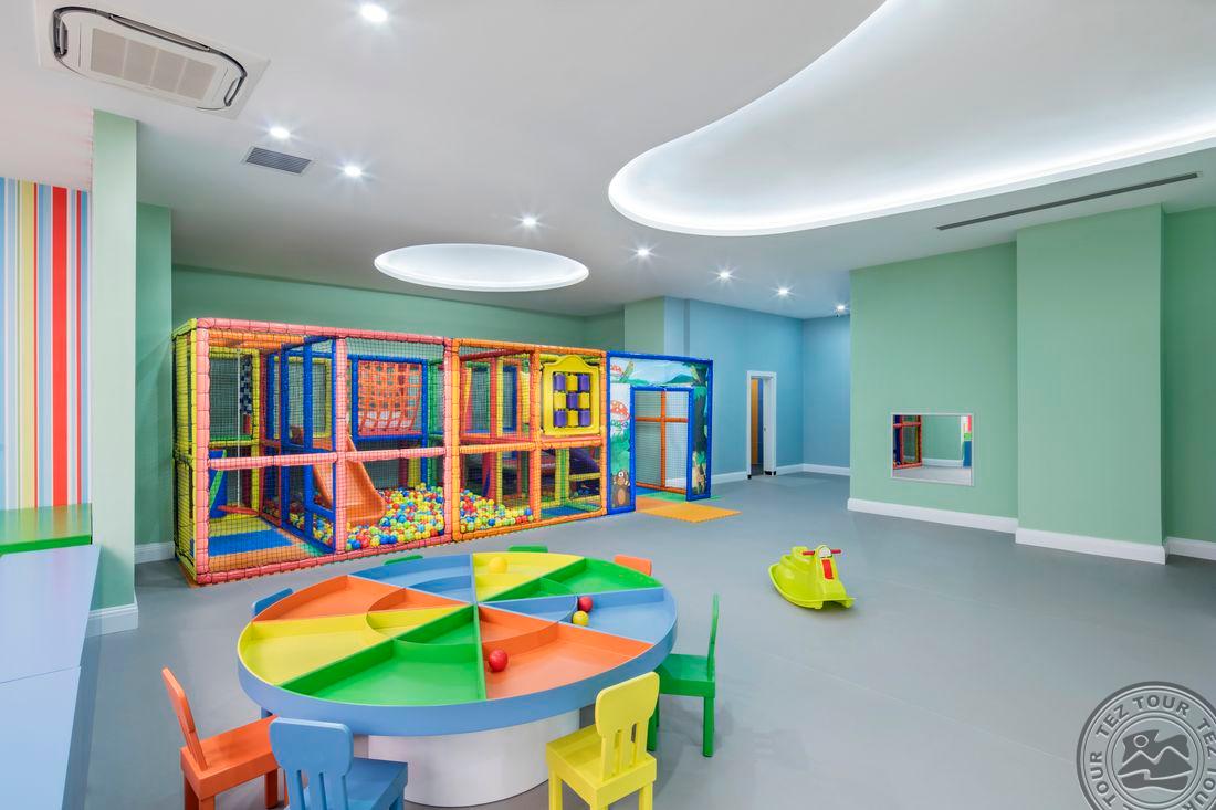 GRANADA LUXURY BEACH