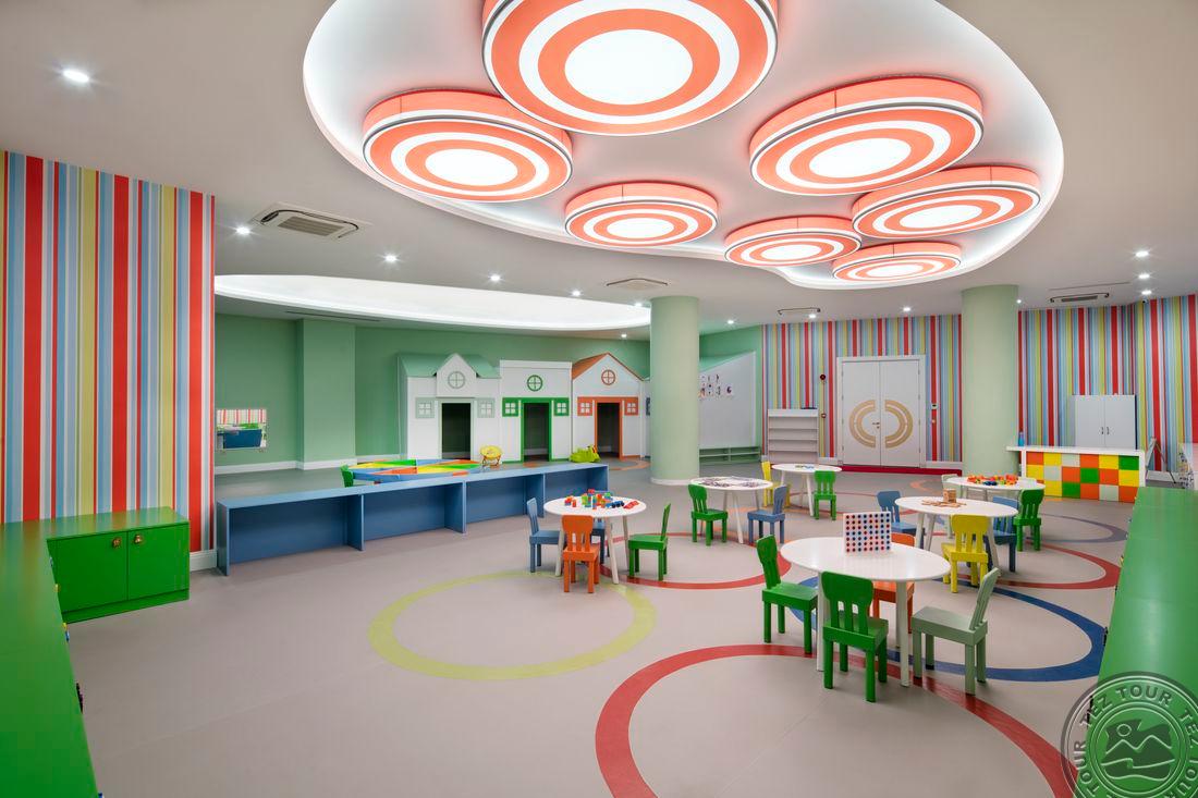 GRANADA LUXURY BEACH