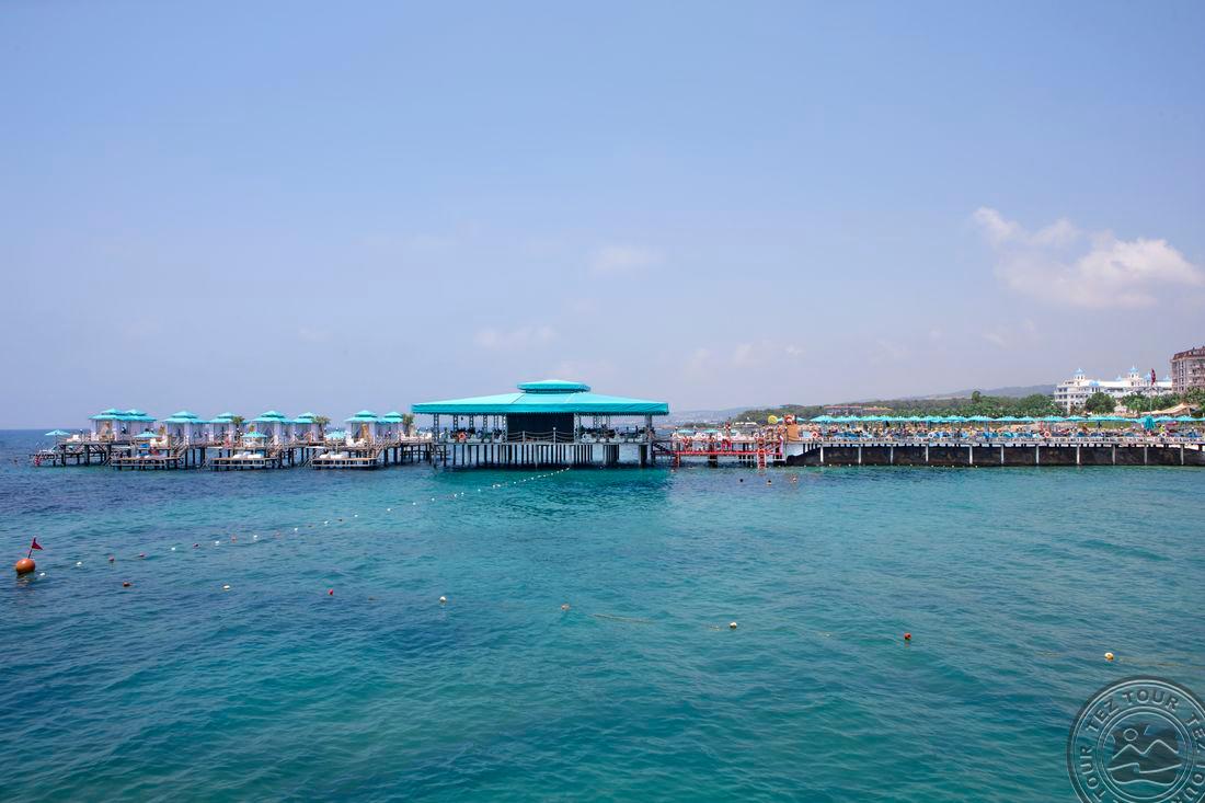 GRANADA LUXURY BEACH