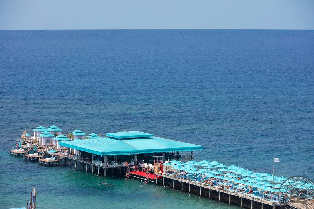 GRANADA LUXURY BEACH