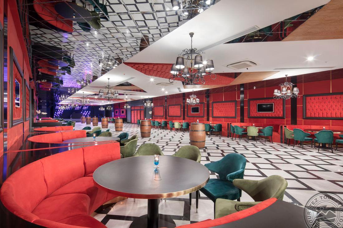 GRANADA LUXURY BEACH