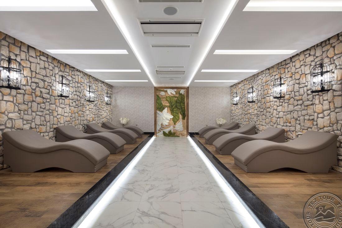 GRANADA LUXURY BEACH