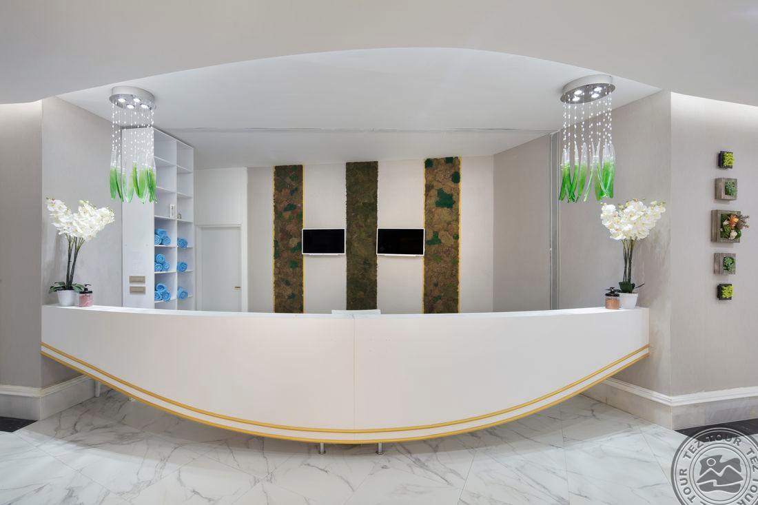 GRANADA LUXURY BEACH