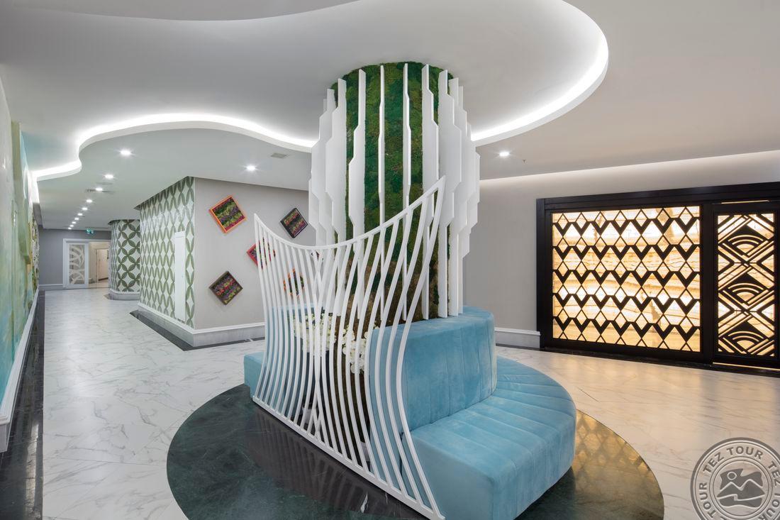 GRANADA LUXURY BEACH