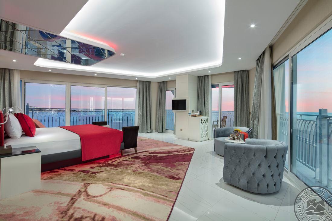 GRANADA LUXURY BEACH