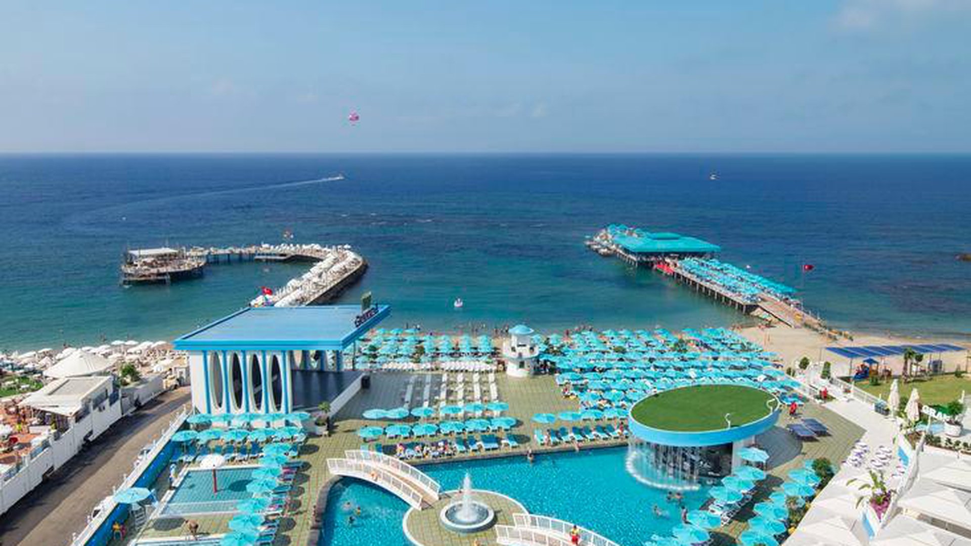 GRANADA LUXURY BEACH