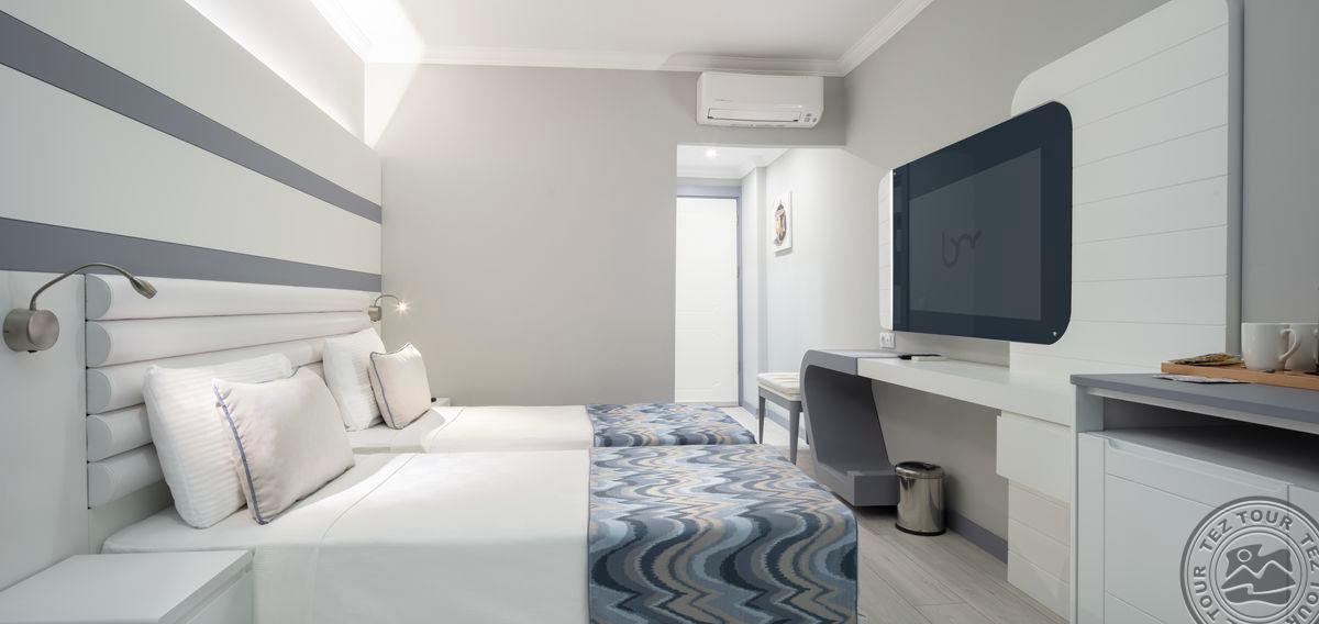 BLUE MARLIN DELUXE SPA & RESORT