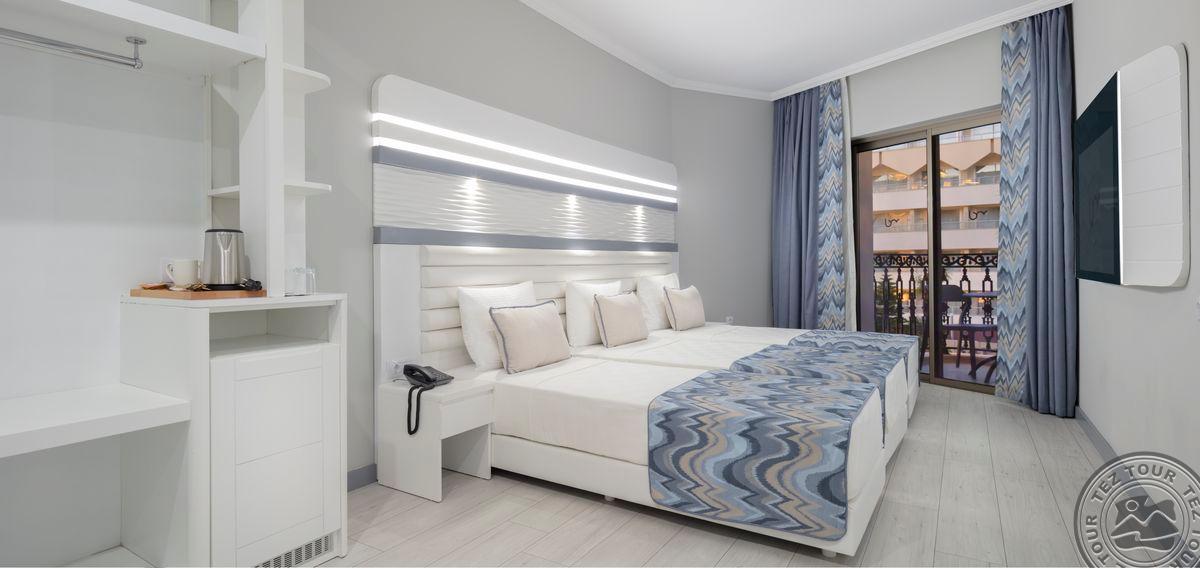 BLUE MARLIN DELUXE SPA & RESORT