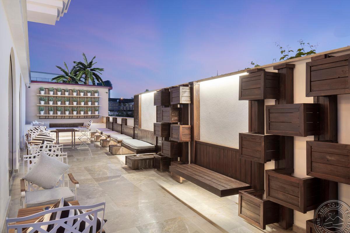 BLUE MARLIN DELUXE SPA & RESORT