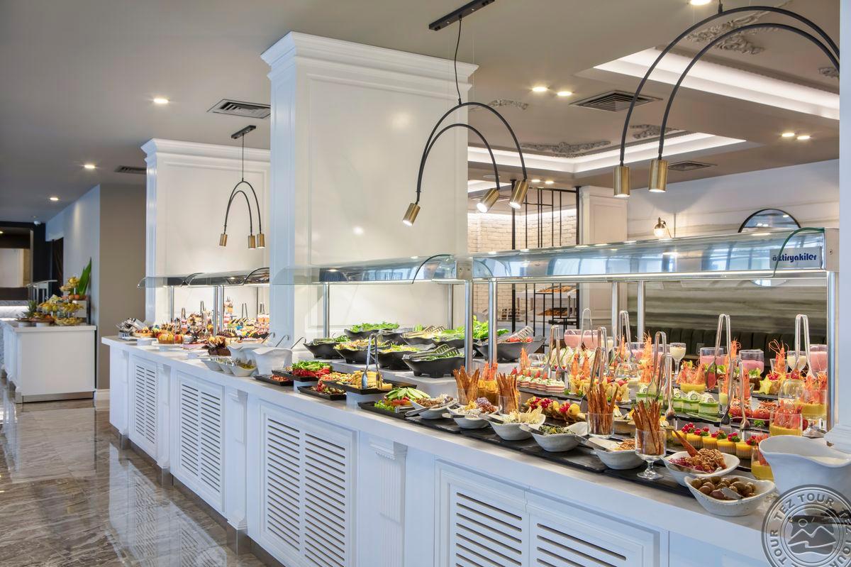 BLUE MARLIN DELUXE SPA & RESORT