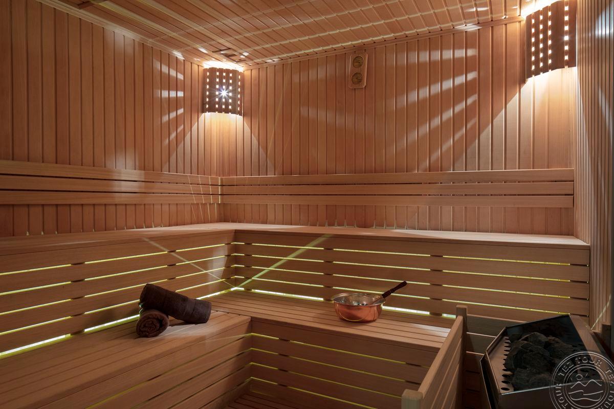 BLUE MARLIN DELUXE SPA & RESORT