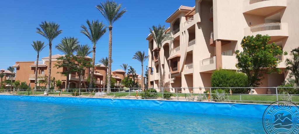 PARROTEL LAGOON RESORT