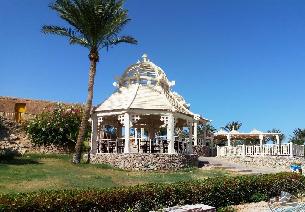 PARROTEL LAGOON RESORT