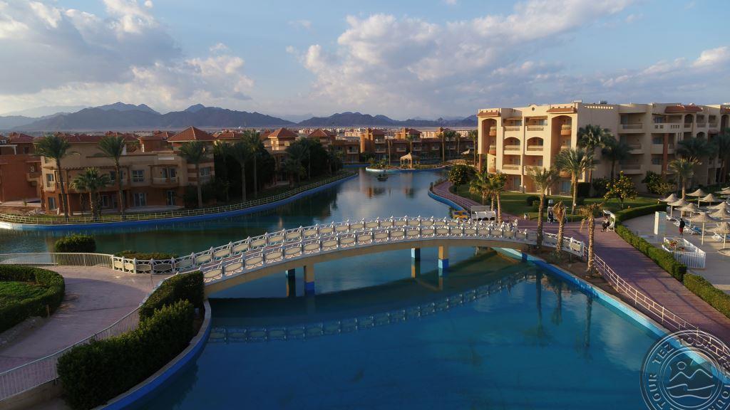 PARROTEL LAGOON RESORT