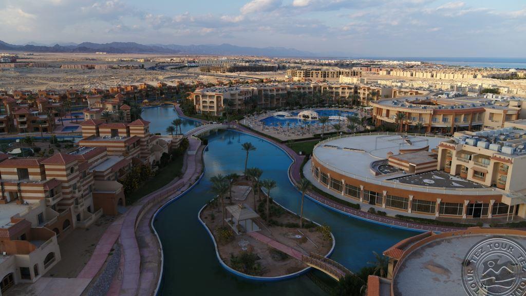 PARROTEL LAGOON RESORT