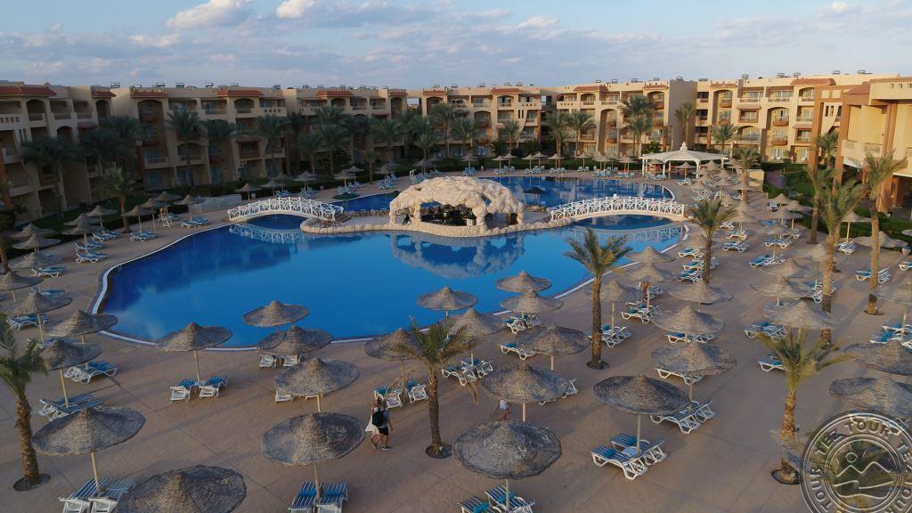 PARROTEL LAGOON RESORT