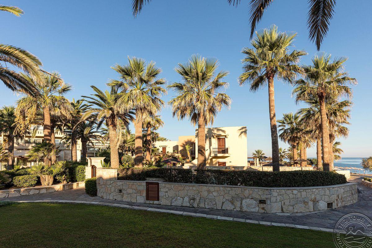 AQUILA RITHYMNA BEACH