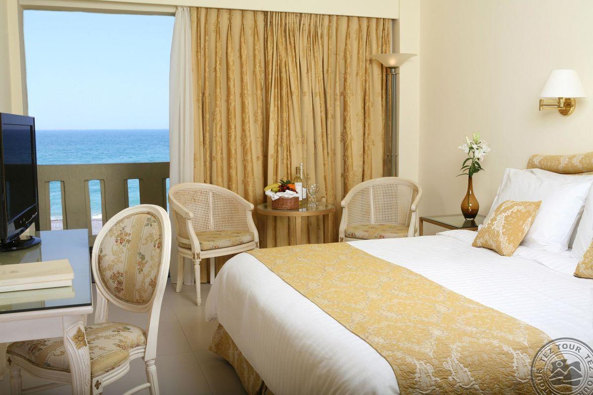 AQUILA RITHYMNA BEACH