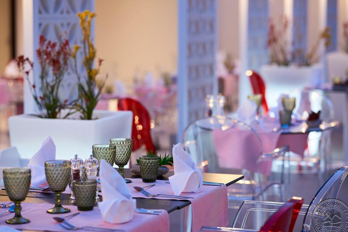 MYTHOS PALACE RESORT & SPA