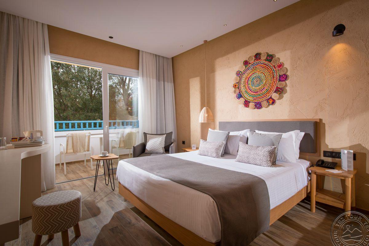 FODELE BEACH & WATER PARK HOLIDAY RESORT