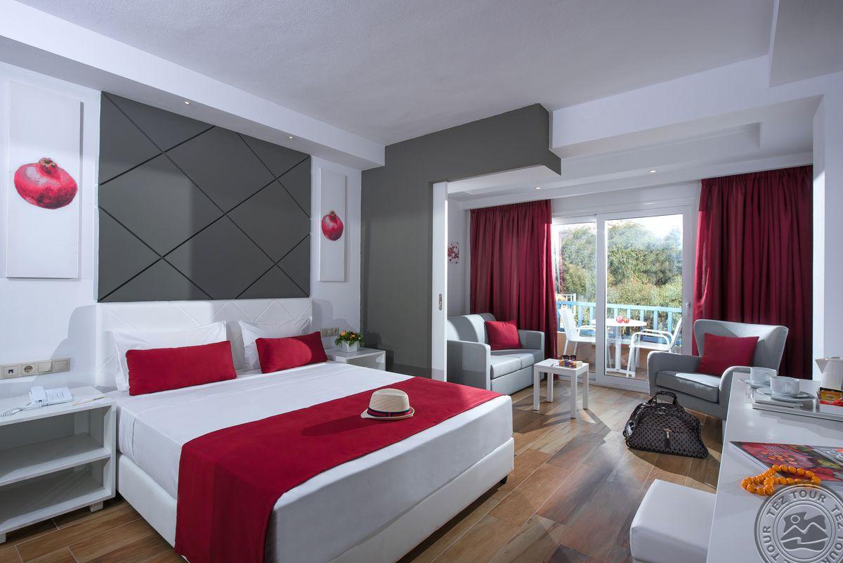 FODELE BEACH & WATER PARK HOLIDAY RESORT