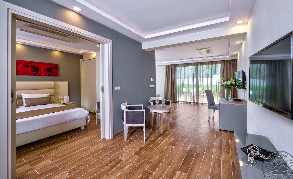 FODELE BEACH & WATER PARK HOLIDAY RESORT