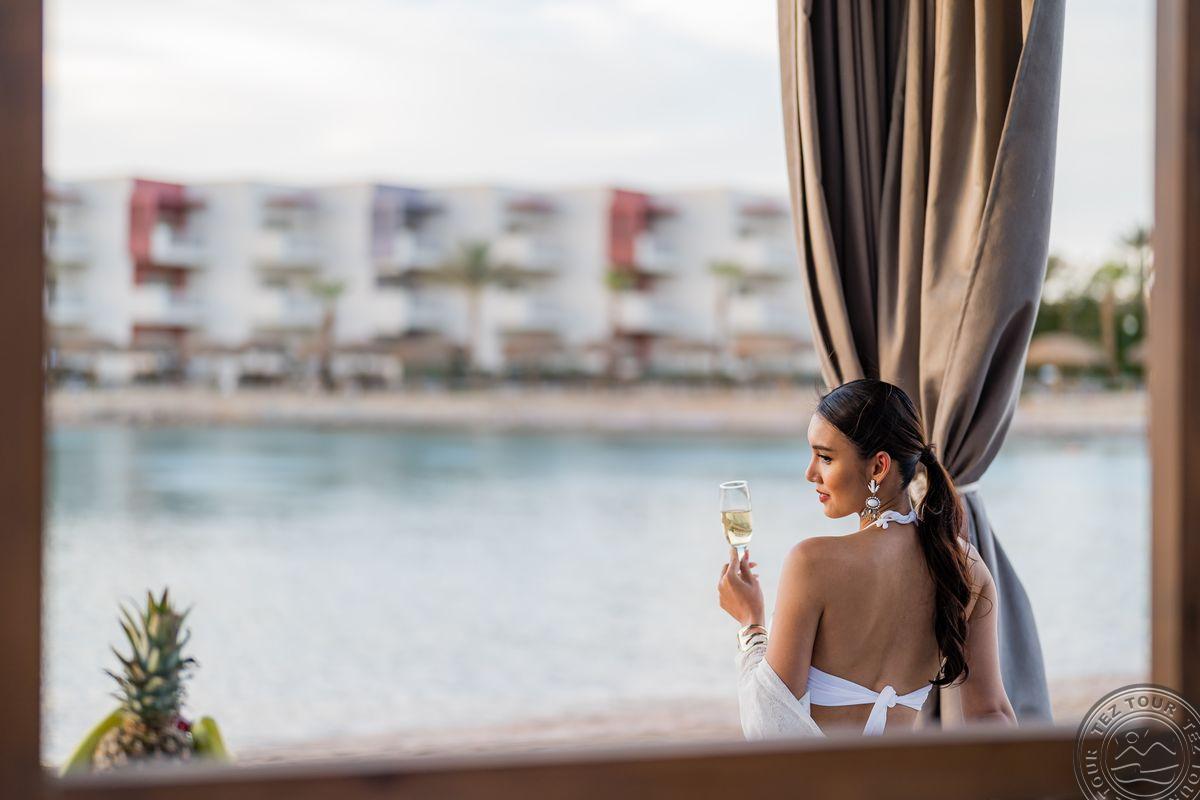 SUNRISE GRAND SELECT CRYSTAL BAY