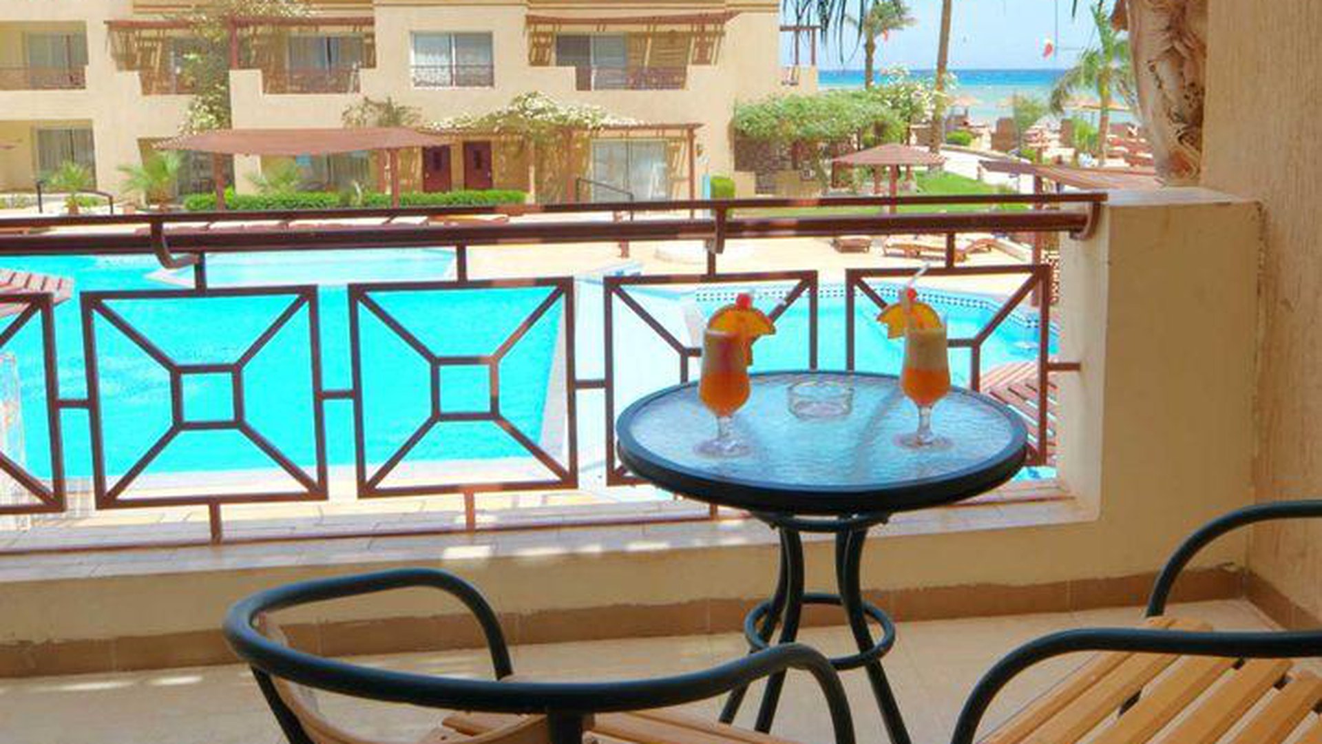 IMPERIAL SHAMS ABU SOMA