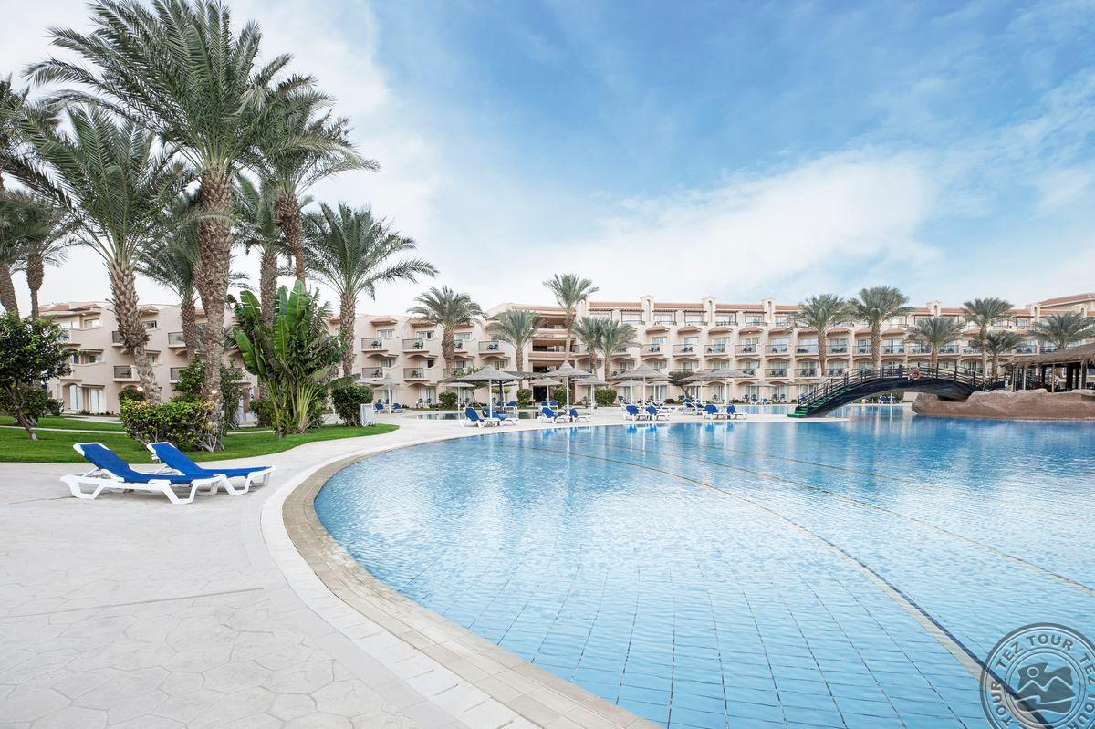 PYRAMISA SAHL HASHEESH BEACH RESORT