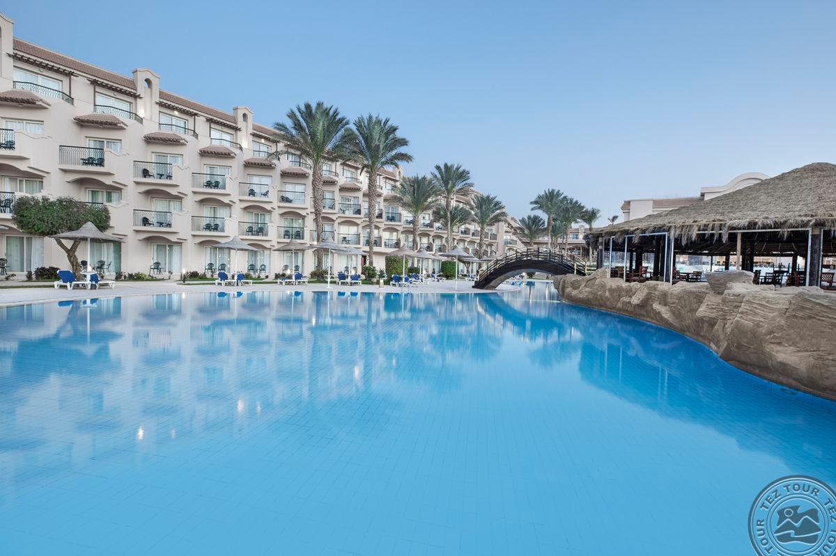 PYRAMISA SAHL HASHEESH BEACH RESORT