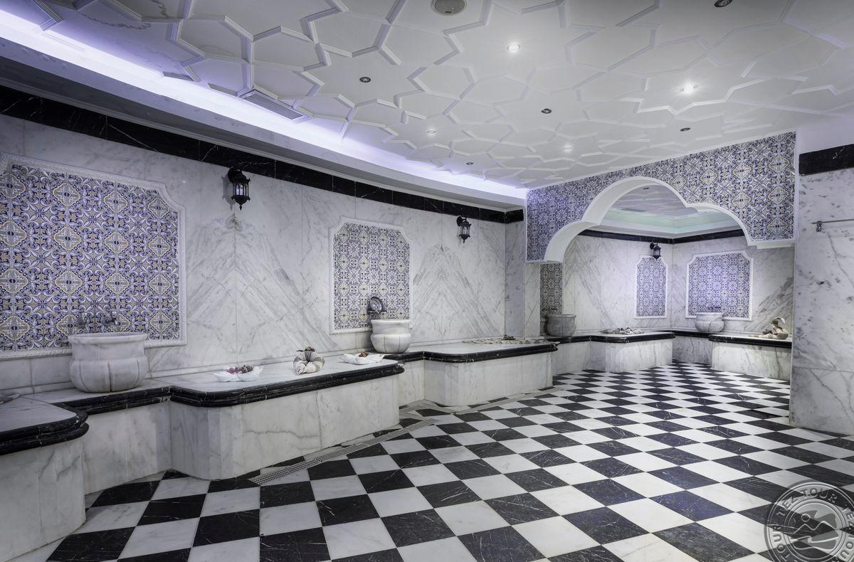 PYRAMISA SAHL HASHEESH BEACH RESORT