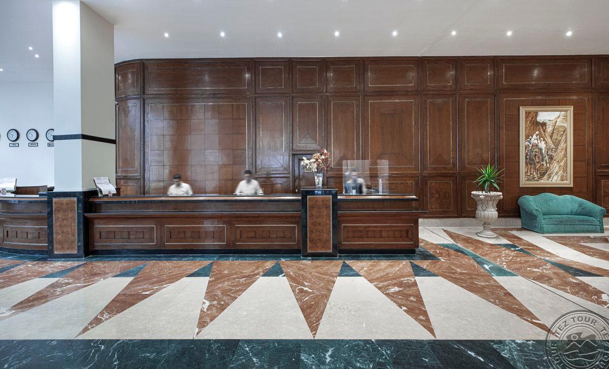 PYRAMISA SAHL HASHEESH BEACH RESORT