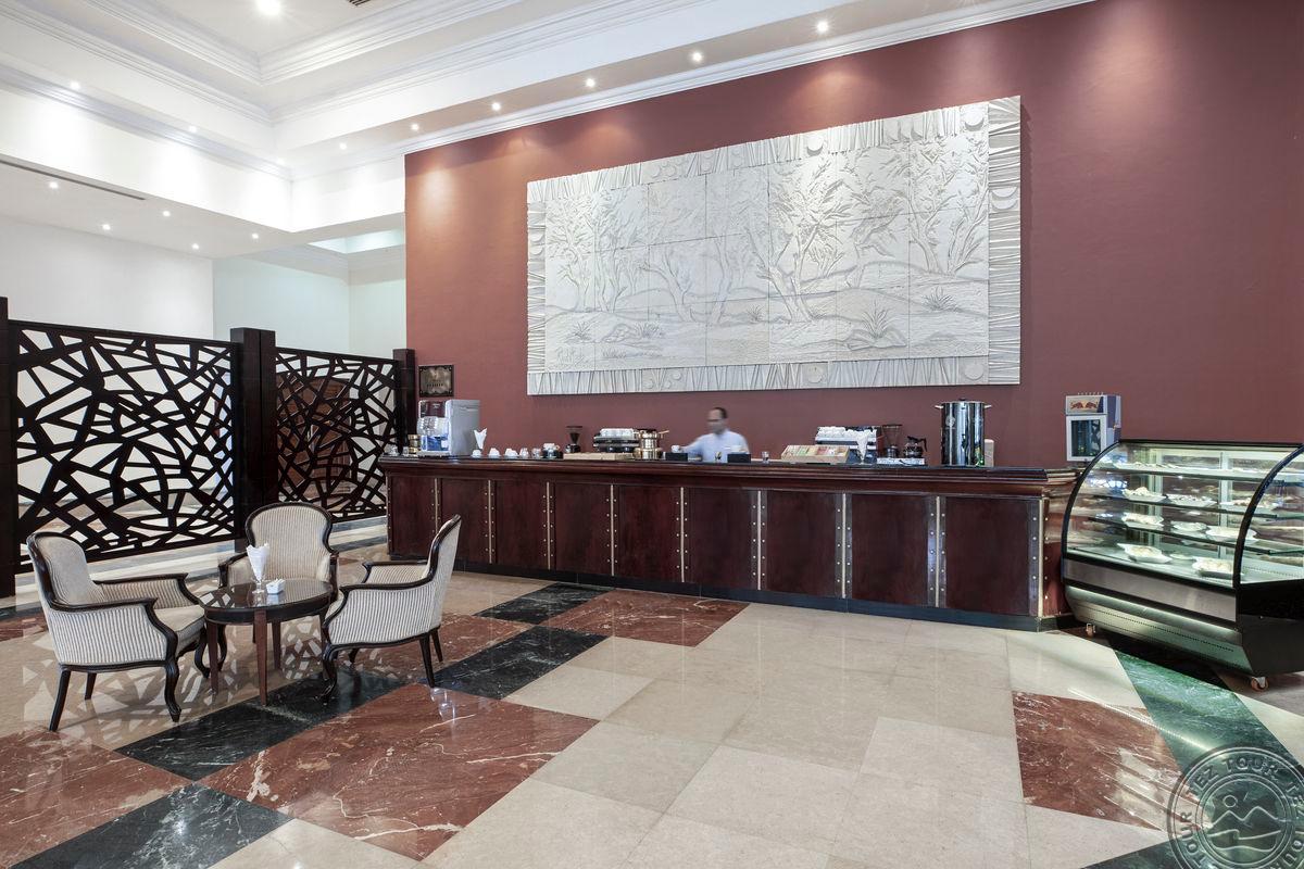 PYRAMISA SAHL HASHEESH BEACH RESORT