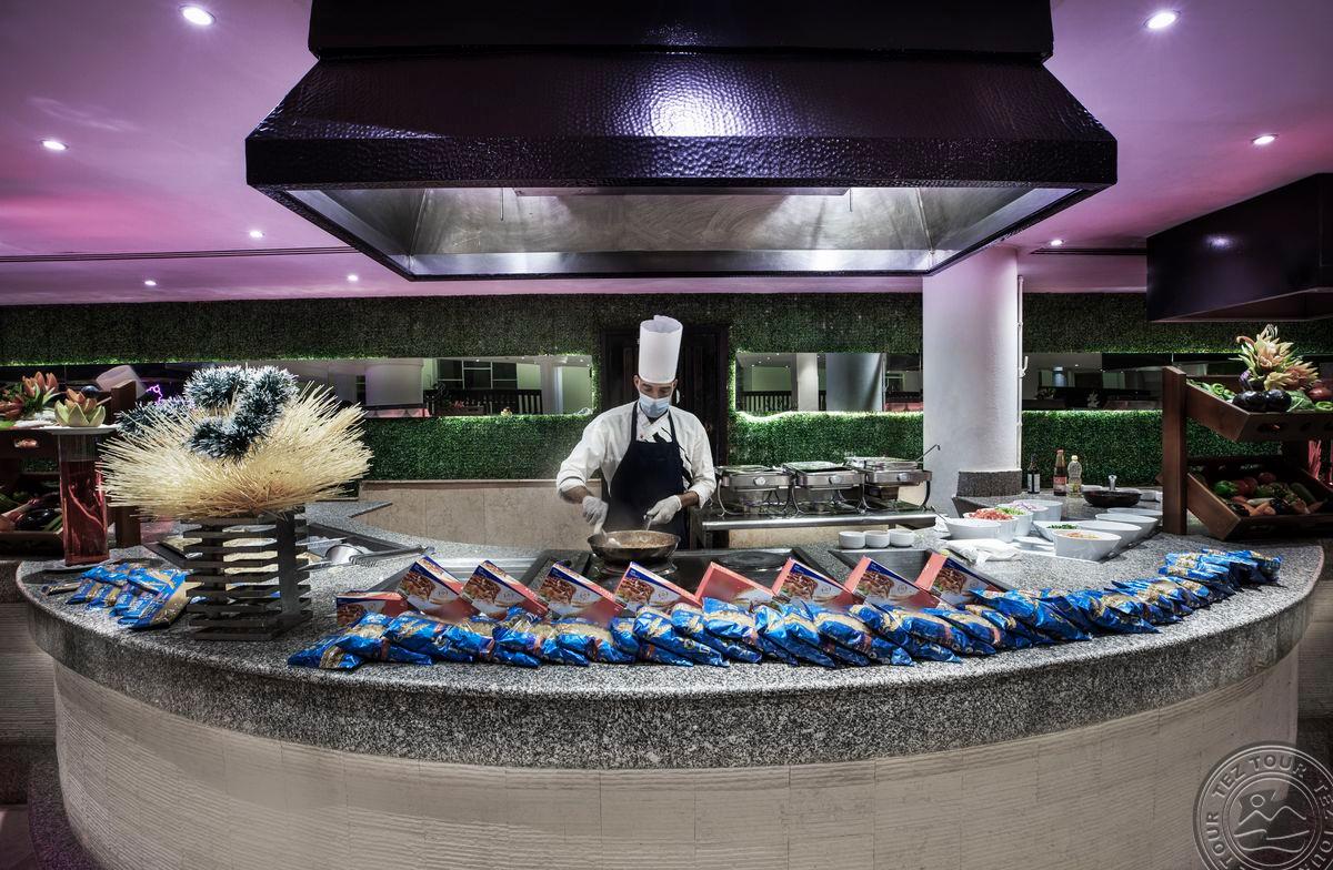 PYRAMISA SAHL HASHEESH BEACH RESORT