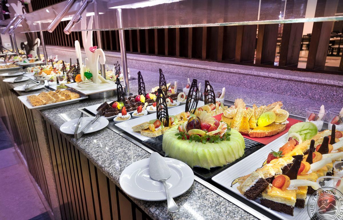 PYRAMISA SAHL HASHEESH BEACH RESORT