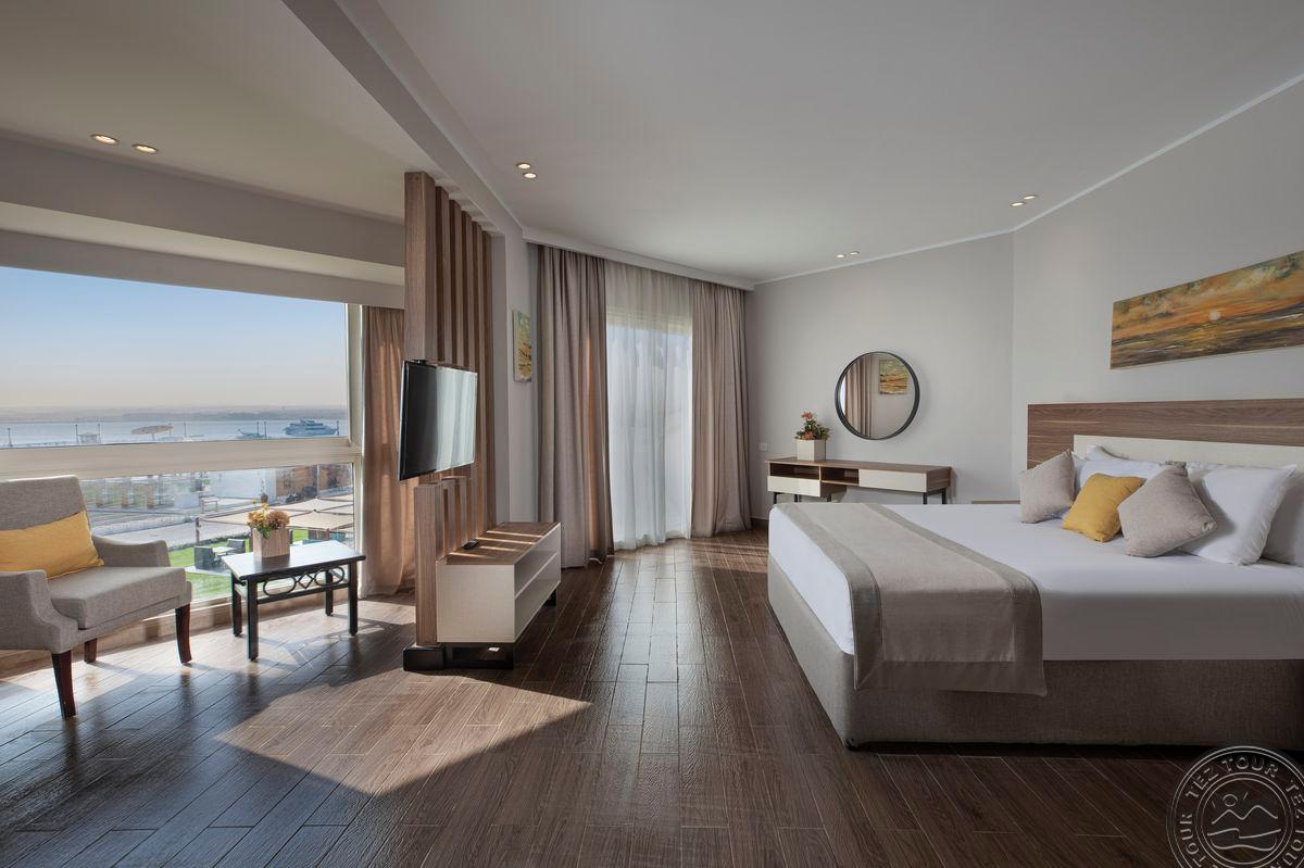 PYRAMISA SAHL HASHEESH BEACH RESORT