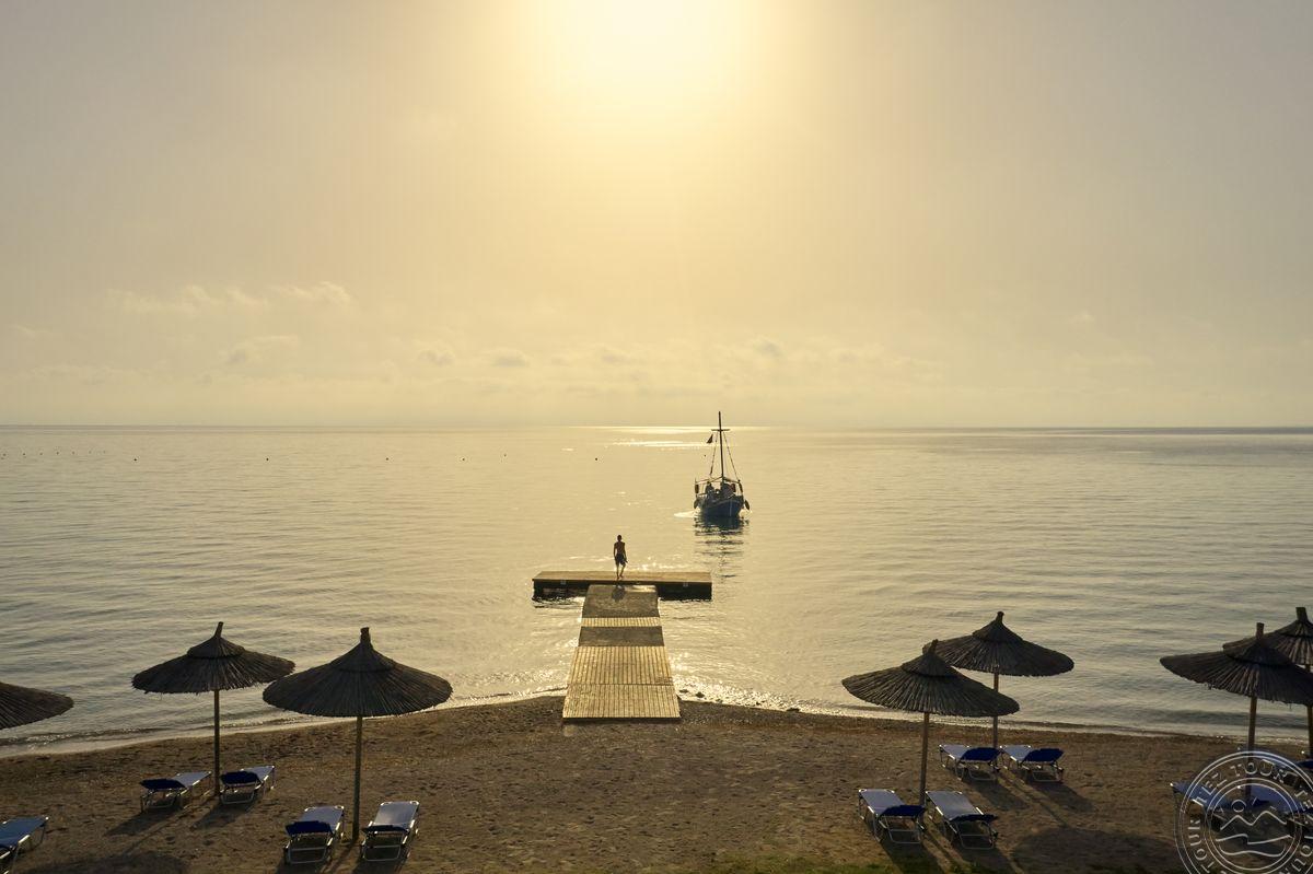 DELFINIA HOTEL CORFU