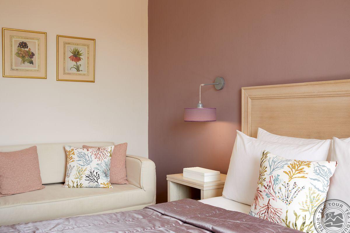 DELFINIA HOTEL CORFU