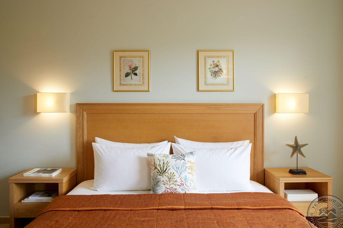 DELFINIA HOTEL CORFU